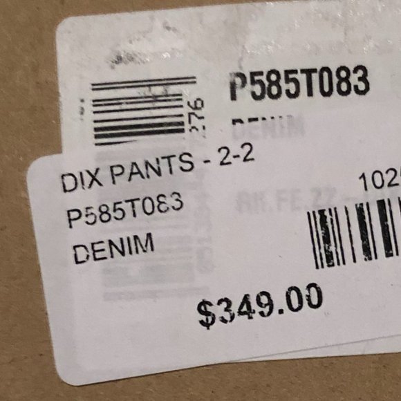 ❤Host Pickx2❤ NWT Designer Italian Jeans - 2022 Catalogue - Picture 13 of 16